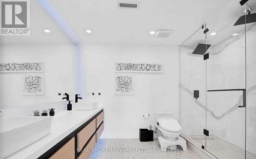 603 - 42 Camden Street, Toronto, ON - Indoor Photo Showing Bathroom