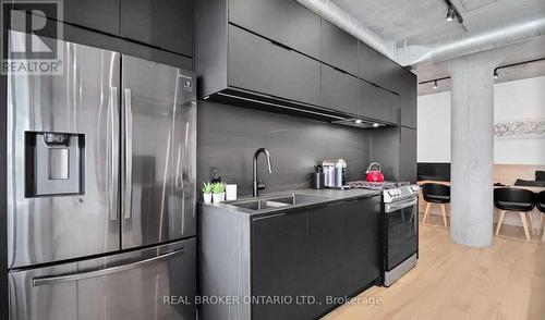 603 - 42 Camden Street, Toronto (Waterfront Communities), ON - Indoor Photo Showing Kitchen With Double Sink