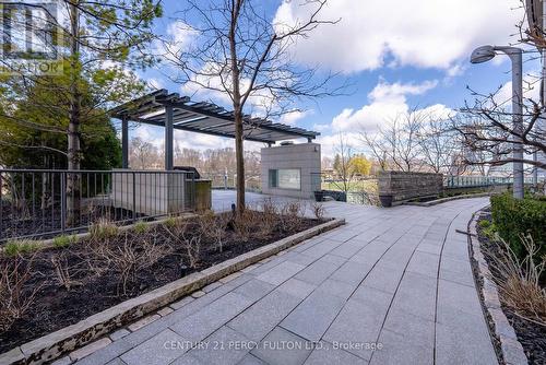 516 - 35 Brian Peck Crescent, Toronto (Thorncliffe Park), ON - Outdoor