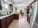 5395 Yukon Ave, Powell River, BC  - Indoor Photo Showing Kitchen With Double Sink 