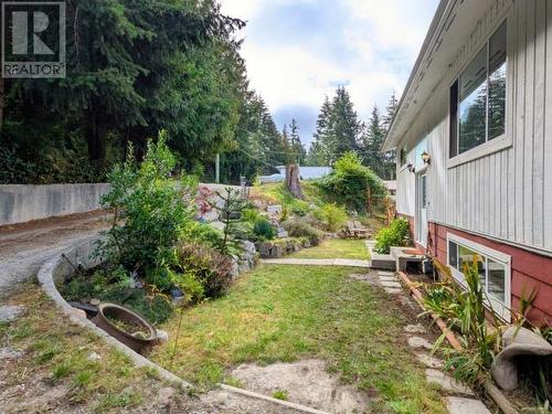 5395 Yukon Ave, Powell River, BC - Outdoor