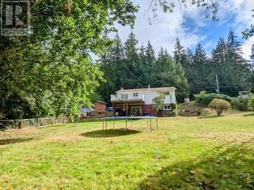 5395 Yukon Ave, Powell River, BC - Outdoor