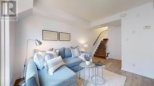 Th#914 - 16 Laidlaw Street, Toronto, ON - Indoor