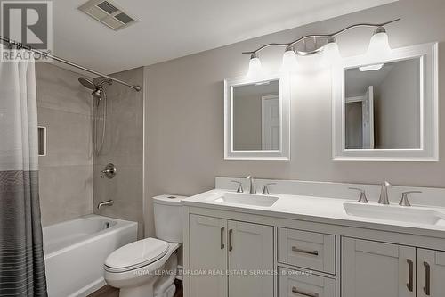 407 - 1237 North Shore Boulevard E, Burlington, ON - Indoor Photo Showing Bathroom