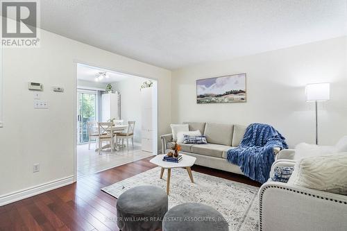 75 - 5525 Palmerston Crescent, Mississauga, ON - Indoor Photo Showing Living Room