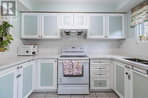 75 - 5525 Palmerston Crescent, Mississauga, ON - Indoor Photo Showing Kitchen