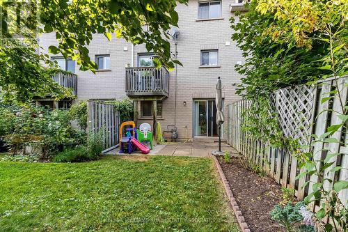 75 - 5525 Palmerston Crescent, Mississauga, ON - Outdoor