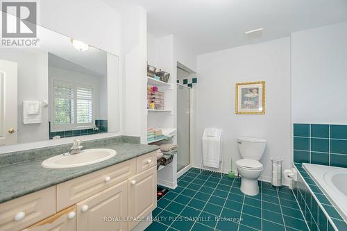 2873 Cartwright Crescent, Mississauga, ON - Indoor Photo Showing Bathroom