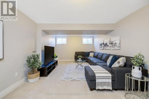 27 Gruenwald Gate, Brampton (Bram West), ON - Indoor