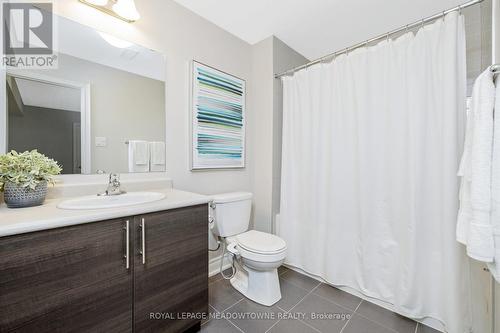 27 Gruenwald Gate, Brampton (Bram West), ON - Indoor Photo Showing Bathroom