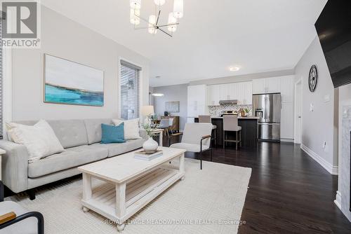 27 Gruenwald Gate, Brampton (Bram West), ON - Indoor Photo Showing Living Room