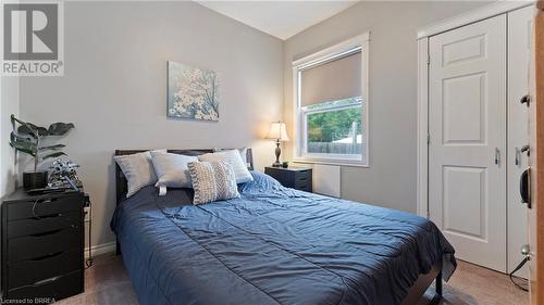 157 Weir Street N, Hamilton, ON - Indoor Photo Showing Bedroom