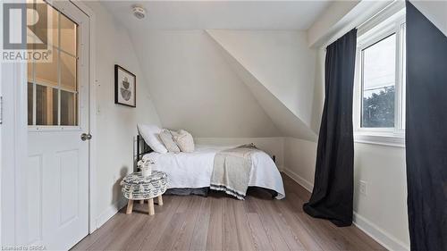 157 Weir Street N, Hamilton, ON - Indoor Photo Showing Bedroom