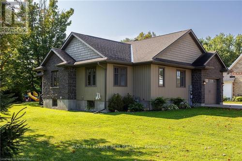 30 Victoria Street W, Southgate (Dundalk), ON - Outdoor