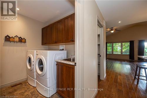 30 Victoria Street W, Southgate (Dundalk), ON - Indoor Photo Showing Laundry Room