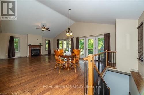 30 Victoria Street W, Southgate (Dundalk), ON - Indoor Photo Showing Dining Room With Fireplace