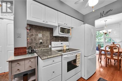 1968 Main Street W Unit# 401, Hamilton, ON - Indoor Photo Showing Kitchen