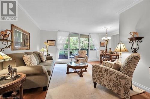 1968 Main Street W Unit# 401, Hamilton, ON - Indoor Photo Showing Living Room