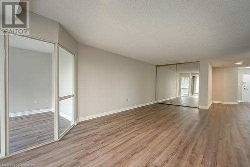 1237 North Shore Boulevard E Unit# 407, Burlington, ON - Indoor Photo Showing Other Room