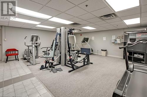 1237 North Shore Boulevard E Unit# 407, Burlington, ON - Indoor Photo Showing Gym Room