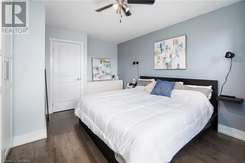 895 Maple Avenue Unit# 123, Burlington, ON - Indoor Photo Showing Bedroom