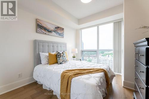 2003 - 25 Broadway Avenue, Toronto (Mount Pleasant West), ON - Indoor Photo Showing Bedroom