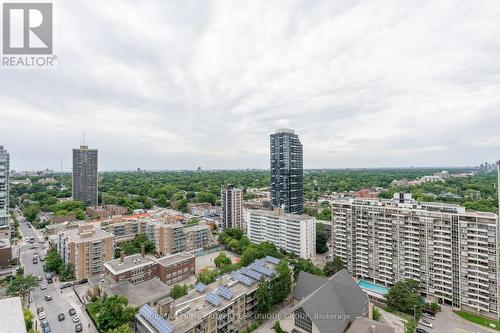 2003 - 25 Broadway Avenue, Toronto (Mount Pleasant West), ON - Outdoor With View