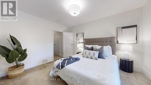 157 Gainsborough Road, Toronto, ON - Indoor Photo Showing Bedroom