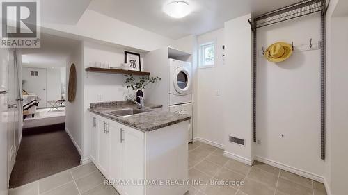 157 Gainsborough Road, Toronto, ON - Indoor Photo Showing Kitchen