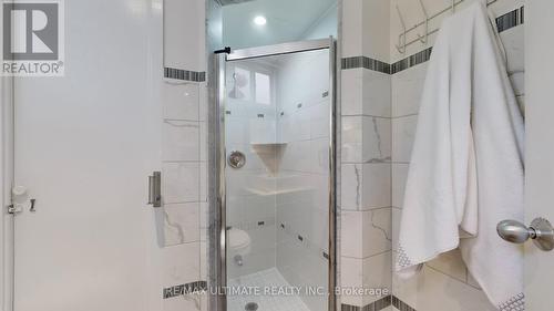 157 Gainsborough Road, Toronto, ON - Indoor Photo Showing Bathroom