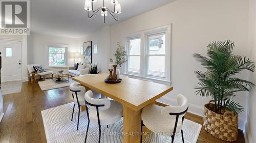 157 Gainsborough Road, Toronto (Woodbine Corridor), ON - Indoor Photo Showing Dining Room