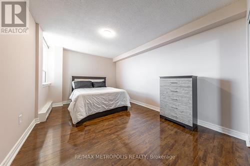 1105 - 15 Torrance Road, Toronto (Eglinton East), ON - Indoor Photo Showing Bedroom