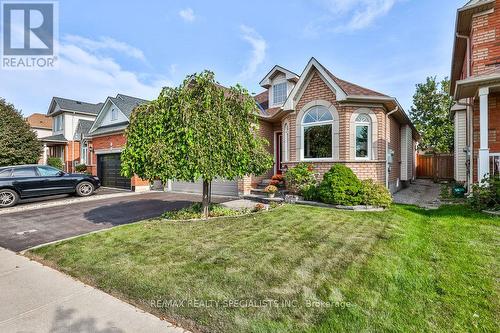 205 Ellis Crescent, Milton (Dempsey), ON - Outdoor With Facade