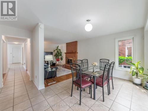 10 Lansdowne Drive, Brampton, ON - Indoor Photo Showing Dining Room