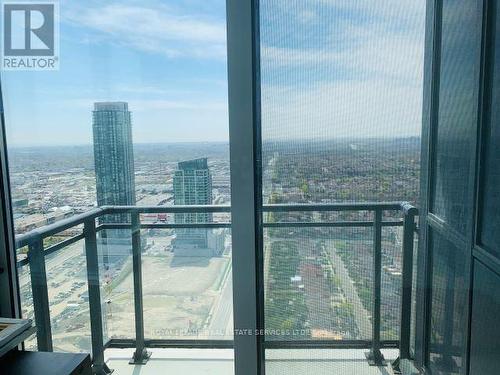 3910 - 4011 Brickstone Mews, Mississauga (City Centre), ON - Indoor Photo Showing Other Room