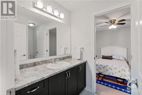 543 Arum Terrace, Ottawa, ON - Indoor Photo Showing Bathroom