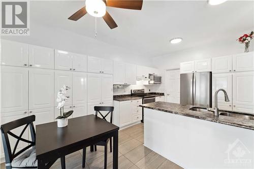 34 New Deighton Crescent, Ottawa, ON - Indoor Photo Showing Kitchen With Stainless Steel Kitchen With Upgraded Kitchen