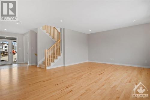 288 Appalachian Circle, Ottawa, ON - Indoor Photo Showing Other Room