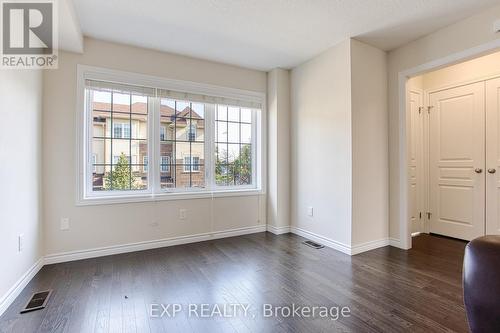 31 Mayland Trail, Hamilton, ON - Indoor Photo Showing Other Room