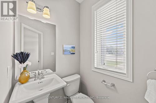 157 Fall Fair Way, Hamilton (Binbrook), ON - Indoor Photo Showing Bathroom