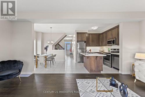 157 Fall Fair Way, Hamilton (Binbrook), ON - Indoor Photo Showing Kitchen