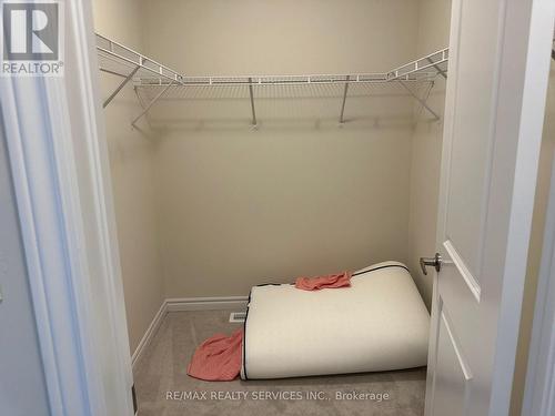 2 Discovery Drive, Thorold, ON - Indoor With Storage