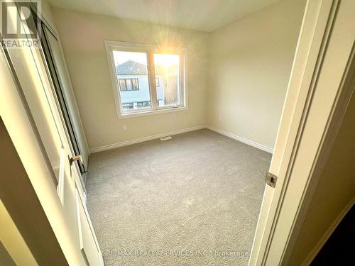 2 Discovery Drive, Thorold, ON - Indoor Photo Showing Other Room