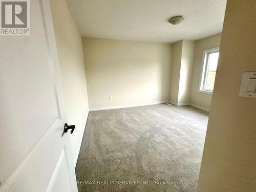 2 Discovery Drive, Thorold, ON - Indoor Photo Showing Other Room