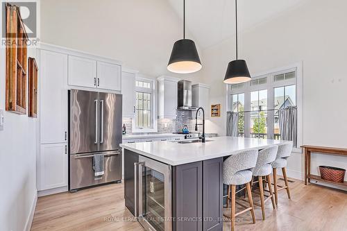 337 Yellow Birch Crescent, Blue Mountains, ON - Indoor Photo Showing Kitchen With Upgraded Kitchen