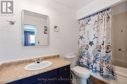 8 Canterbury Drive, St. Catharines, ON - Indoor Photo Showing Bathroom