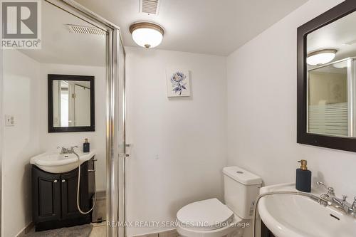 8 Canterbury Drive, St. Catharines, ON - Indoor Photo Showing Bathroom