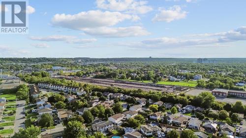 8 Canterbury Drive, St. Catharines, ON - Outdoor With View