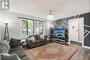 8 Canterbury Drive, St. Catharines, ON  - Indoor Photo Showing Living Room 