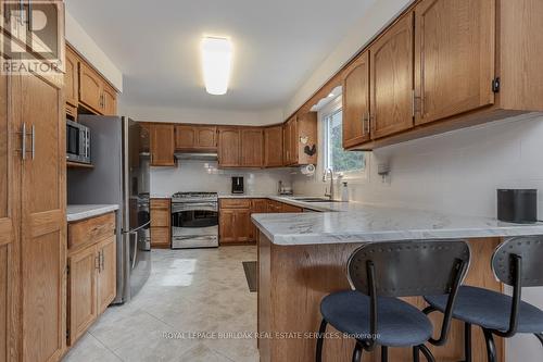 18 Ilona Court, Brant, ON - Indoor Photo Showing Kitchen